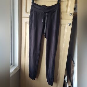Lululemon Black Drawstring Jogger Pants For Fall